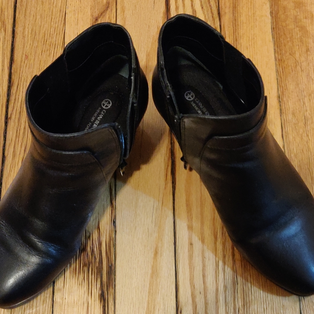 Black booties wedge